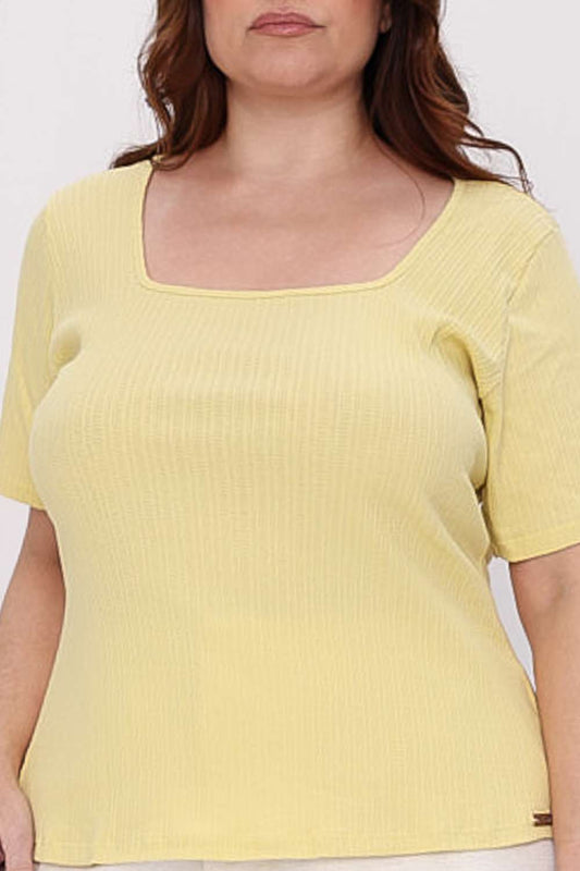 T SHIRT FLORA MAIS GATA CELESTIAL