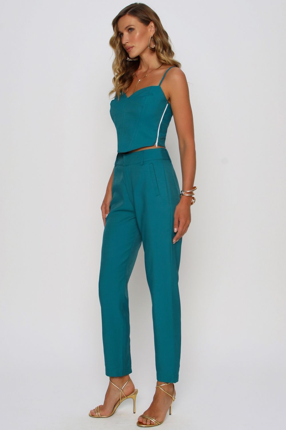 CALCA RETA ERUTAN TRANSFORMATIVE