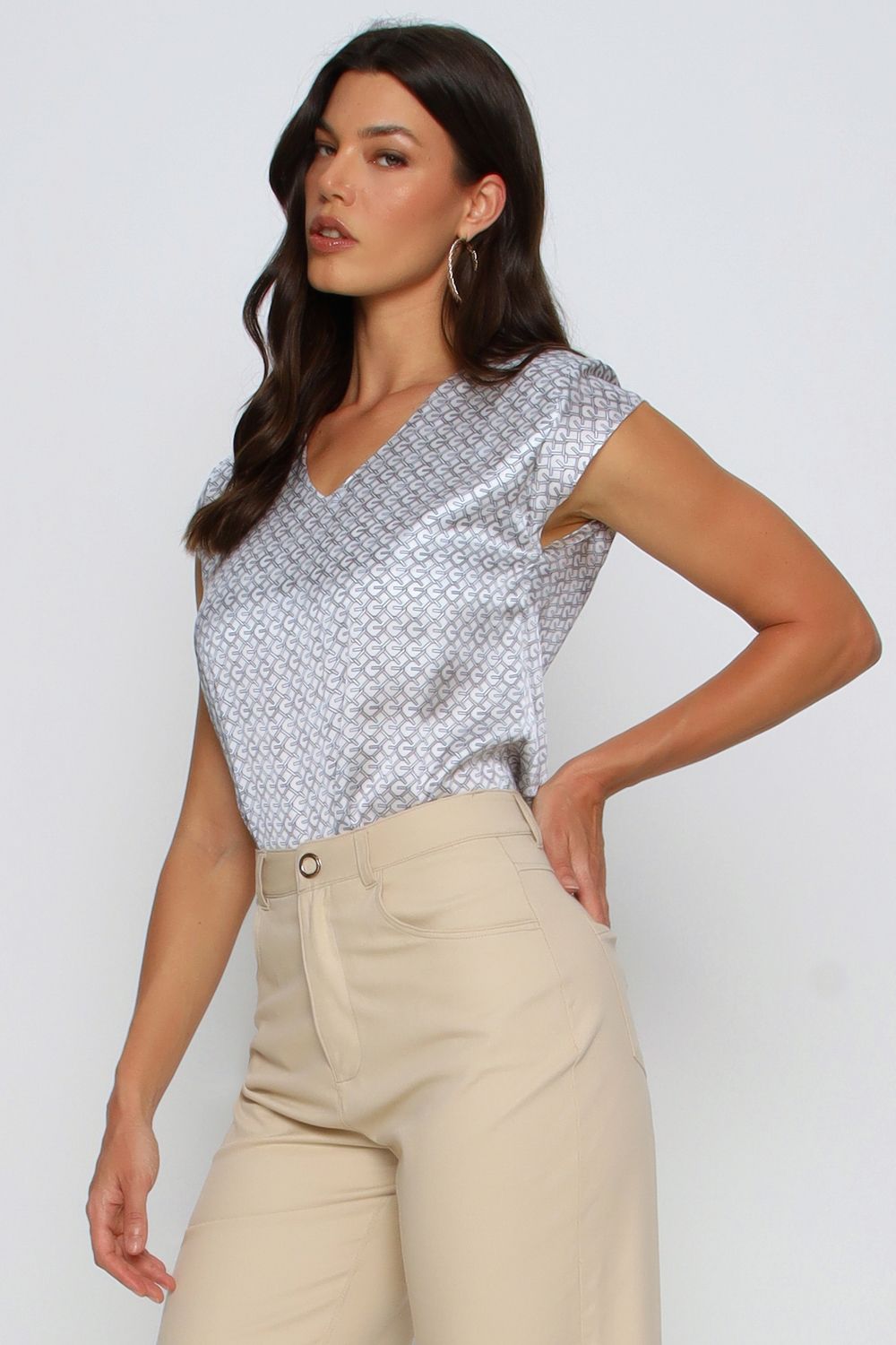 BLUSA AMPLA LOGOMANIA BEGE