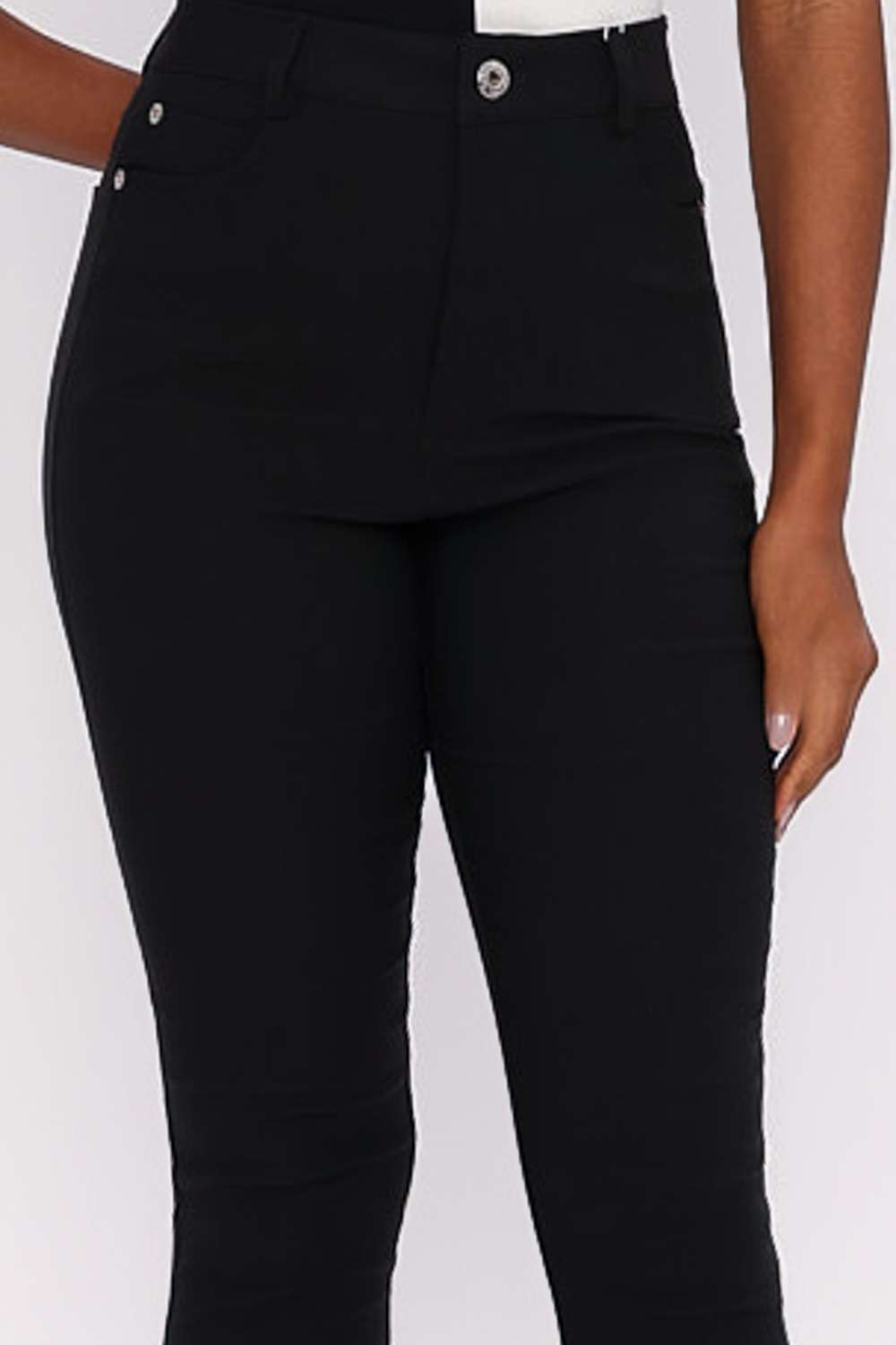 CALCA CIGARRETE COM ELASTANO PRETO