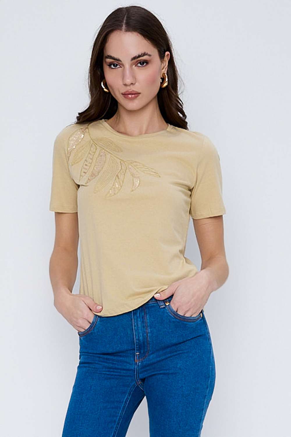 T SHIRT BORDADA CLASSIC