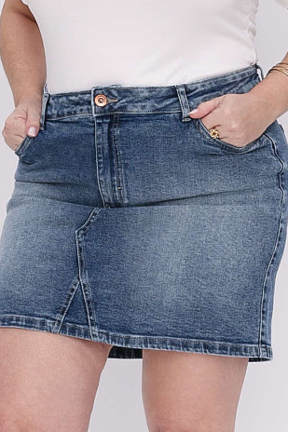 SAIA CHIC MAIS GATA MARINHO