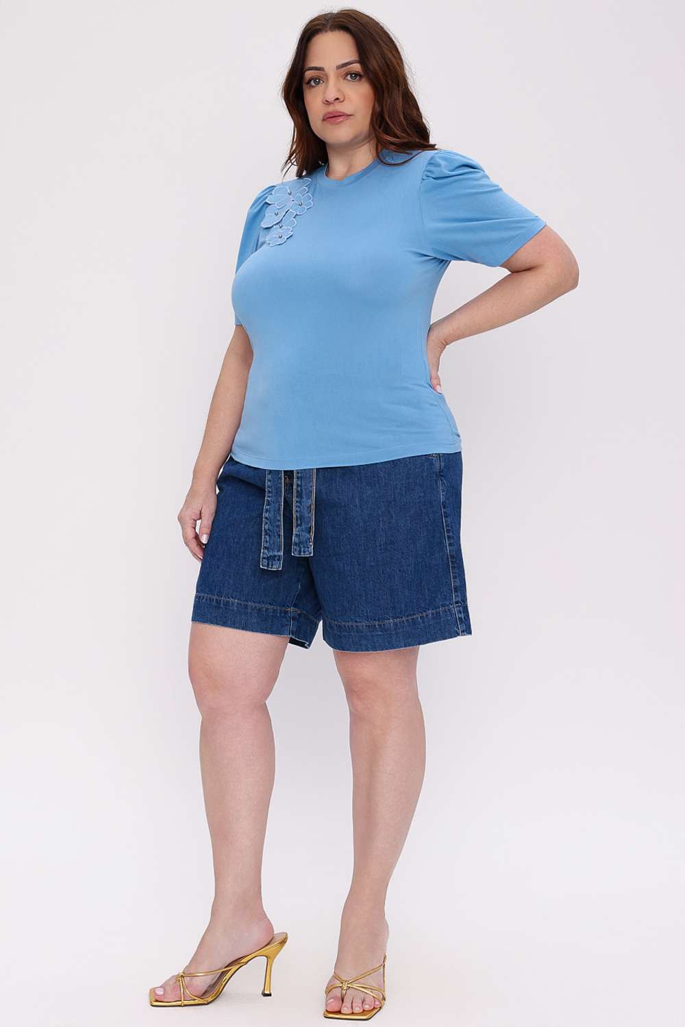 T SHIRT FLORES MAIS GATA SONATA DENIM