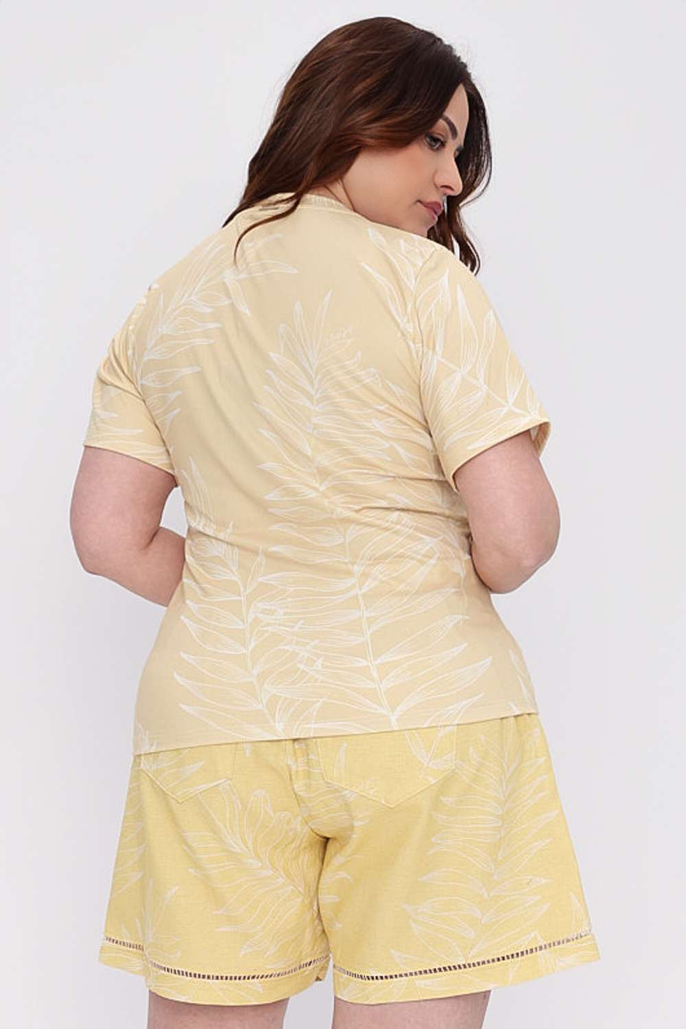 T SHIRT ESTAMPADA MAIS GATA CELESTIAL