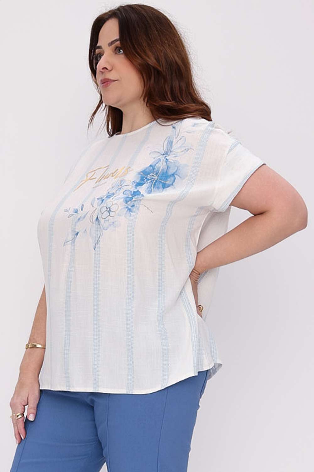 BLUSA FLOWERS MAIS GATA AZUL AURA